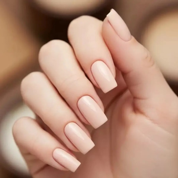 Gel Polish 445 Flat White Beige Lechoso | Victoria Vynn