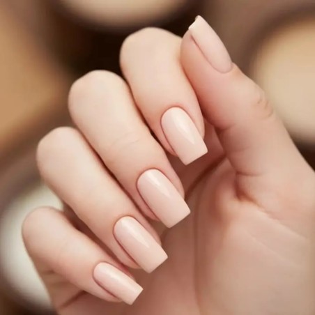 Gel Polish 445 Flat White Beige Lechoso | Victoria Vynn