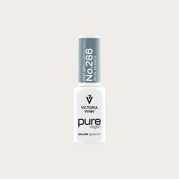 Esmalte híbrido vegano Pure Vegan Creamy Hybrid 286 Blue Silence de Victoria Vynn en tono azul grisáceo